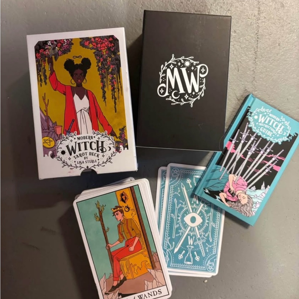 Modern Witch Tarot Deck by Lisa Sterle
